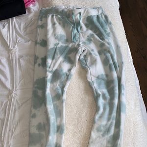 green/blue tie dye sweats pants